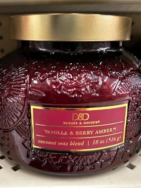 Vanilla & Berry Amber Scented Jar Candle - Burgundy